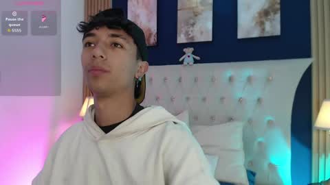 Aiden online show from 04.04.26