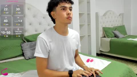 Snapshot of aiiden_15 chatting on 01.30.25 Aiden  online show from 01.30.25