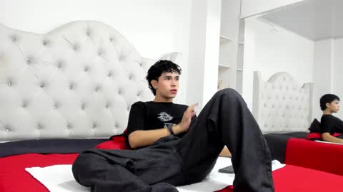 Snapshot of aiiden_15 chatting on 02.26.25 Aiden  online show from 02.26.25