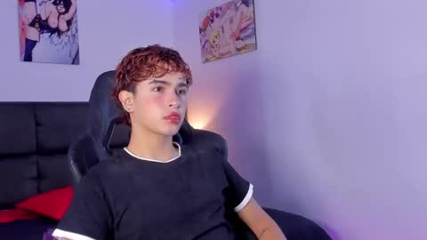 Snapshot of aiiden_15 chatting on 09.12.25 Aiden  online show from 09.12.25