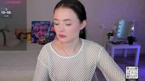 Snapshot of aiklynne chatting on 05.20.26 Lynn online show from 05.20.26
