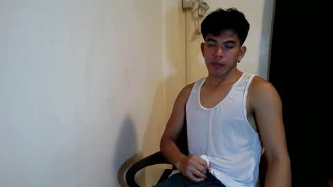 Snapshot of aikoelhara chatting on 04.26.26 Angelo online show from 04.26.26