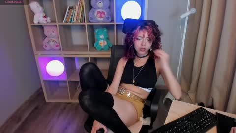 Snapshot of aikoo__ chatting on 04.30.26 Aiko online show from 04.30.26