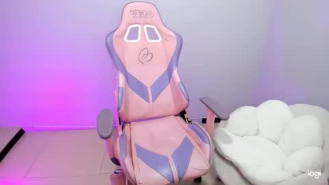 Ailee Hyuga online show from 03.08.25