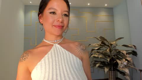  AILEEN VEGA  online show from 01.21.25