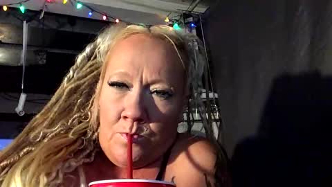 Snapshot of aim2pleaze2024 chatting on 11.17.25 Aimhigher online show from 11.17.25