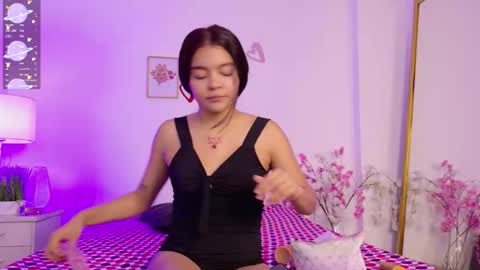 Snapshot of ainara_dolls chatting on 02.24.26 ainara_dolls online show from 02.24.26