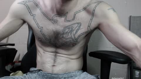 Snapshot of airbornx2n1 chatting on 12.11.24 Leo  Airborn  Sir  Daddy online show from 12.11.24