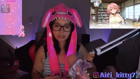 Snapshot of airi_kitty chatting on 02.25.26 airi_kitty online show from 02.25.26