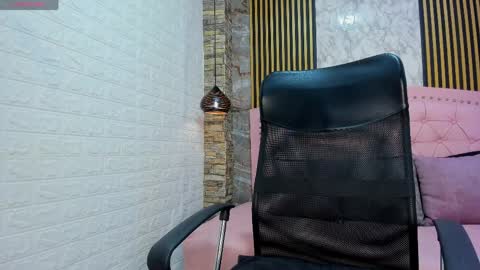 aisha__cambell online show from 04.03.26