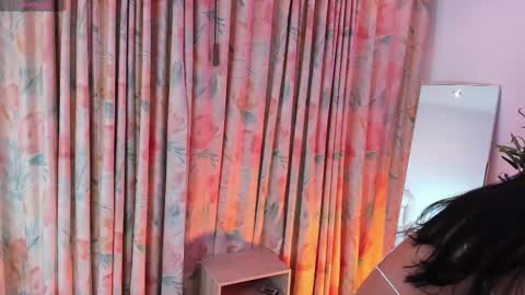 Aisha online show from 02.24.25