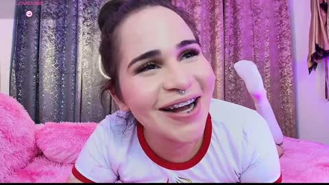 Ash             INDEPENDET MODEL  online show from 12.15.24