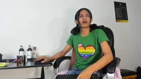 Aisha online show from 11.28.25