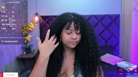 Snapshot of aisha_violet chatting on 12.02.24 Aisha Violet online show from 12.02.24