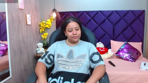 Snapshot of aisha_violet chatting on 01.07.25 Aisha Violet online show from 01.07.25