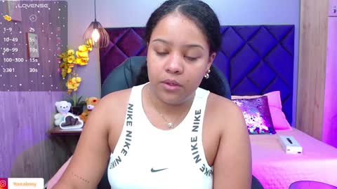 Snapshot of aisha_violet chatting on 01.11.25 Aisha Violet online show from 01.11.25