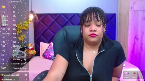 Snapshot of aisha_violet chatting on 01.18.25 Aisha Violet online show from 01.18.25