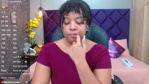 Snapshot of aisha_violet chatting on 01.29.25 Aisha Violet online show from 01.29.25