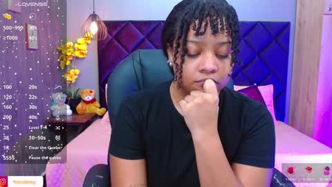 Snapshot of aisha_violet chatting on 01.31.25 Aisha Violet online show from 01.31.25