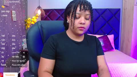 Snapshot of aisha_violet chatting on 01.31.25 Aisha Violet online show from 01.31.25