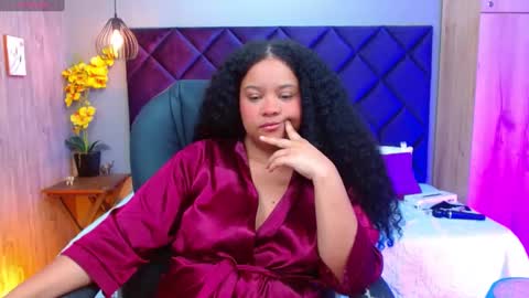 Snapshot of aisha_violet chatting on 02.20.25 Aisha Violet online show from 02.20.25