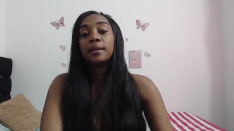 Snapshot of aishaowens chatting on 11.22.25 Aisha online show from 11.22.25