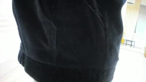 Aisha online show from 02.10.25