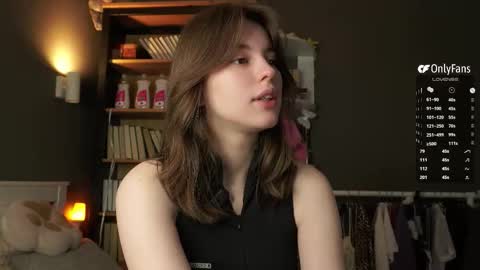 Snapshot of aislyfarran chatting on 02.18.26 Aliza online show from 02.18.26