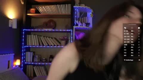 Snapshot of aislyfarran chatting on 03.01.26 Aliza online show from 03.01.26