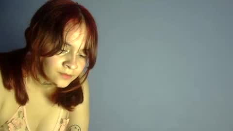 Snapshot of aitana23_ chatting on 03.06.25 aiti online show from 03.06.25