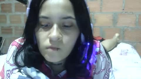 Snapshot of aitana23_ chatting on 09.18.25 aiti online show from 09.18.25