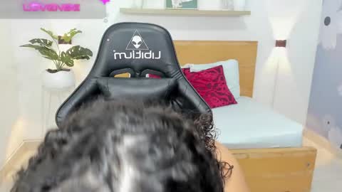 Aixa Burgos online show from 02.28.25