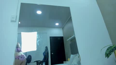 A I X A online show from 04.22.26