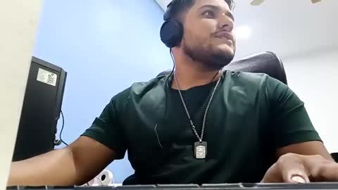 Esteban online show from 12.28.24