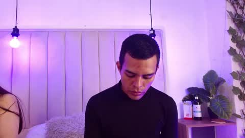 Snapshot of aji_golds chatting on 05.18.26 aji_golds online show from 05.18.26