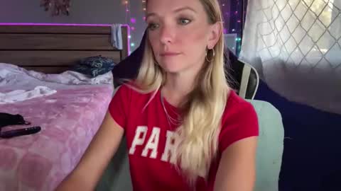 Snapshot of ajmiller25 chatting on 05.17.26 AJ online show from 05.17.26