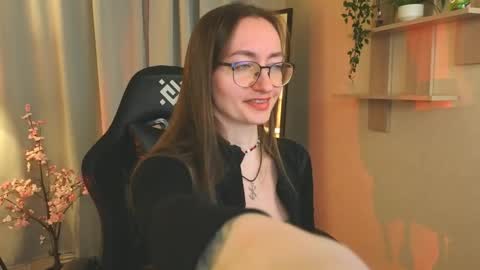 akaheby online show from 04.07.26