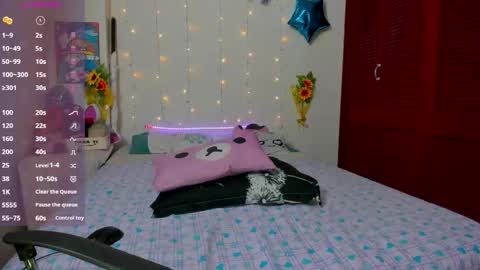 Akai Kraz  online show from 04.22.26