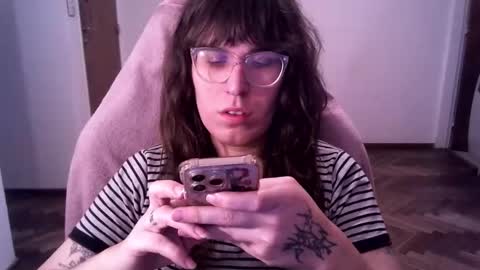 Snapshot of akamedolle chatting on 12.16.25 Veronica Akame 3 online show from 12.16.25