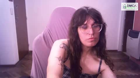 Snapshot of akamedolle chatting on 03.10.26 Veronica Akame 3 online show from 03.10.26