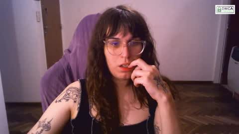 Snapshot of akamedolle chatting on 04.14.26 Veronica Akame 3 online show from 04.14.26