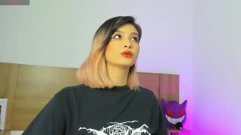 Akartsumi online show from 10.15.25