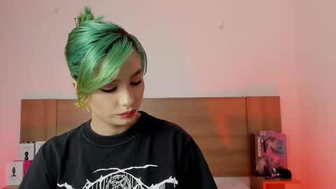 Snapshot of akatsumi_ chatting on 01.16.26 Akartsumi online show from 01.16.26