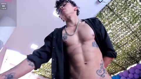 akazaboy online show from 02.14.25