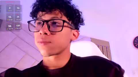 Snapshot of akazaboy chatting on 07.14.26 akazaboy online show from 07.14.26