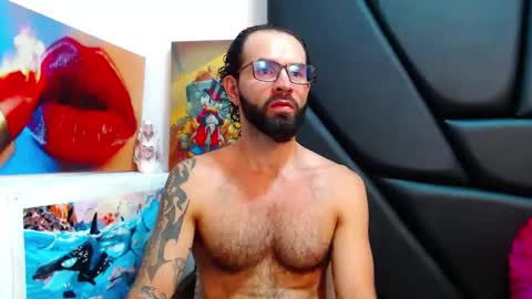 Snapshot of akiles_r chatting on 06.02.26 akiles online show from 06.02.26