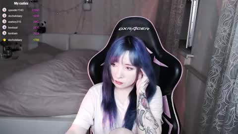 Snapshot of akirahartyx chatting on 03.23.26 akirahartyx online show from 03.23.26