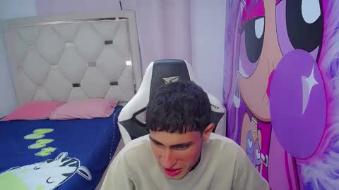 Snapshot of akyra_latin chatting on 02.12.26 Akyra latin online show from 02.12.26