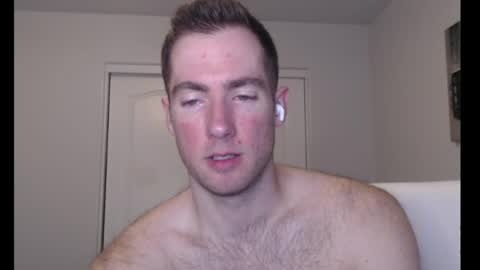 Snapshot of al3xzanderth3gr3at chatting on 04.11.26 Alex online show from 04.11.26
