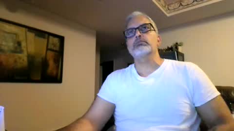 Snapshot of aladdin31673 chatting on 08.06.26 aladdin31673 online show from 08.06.26